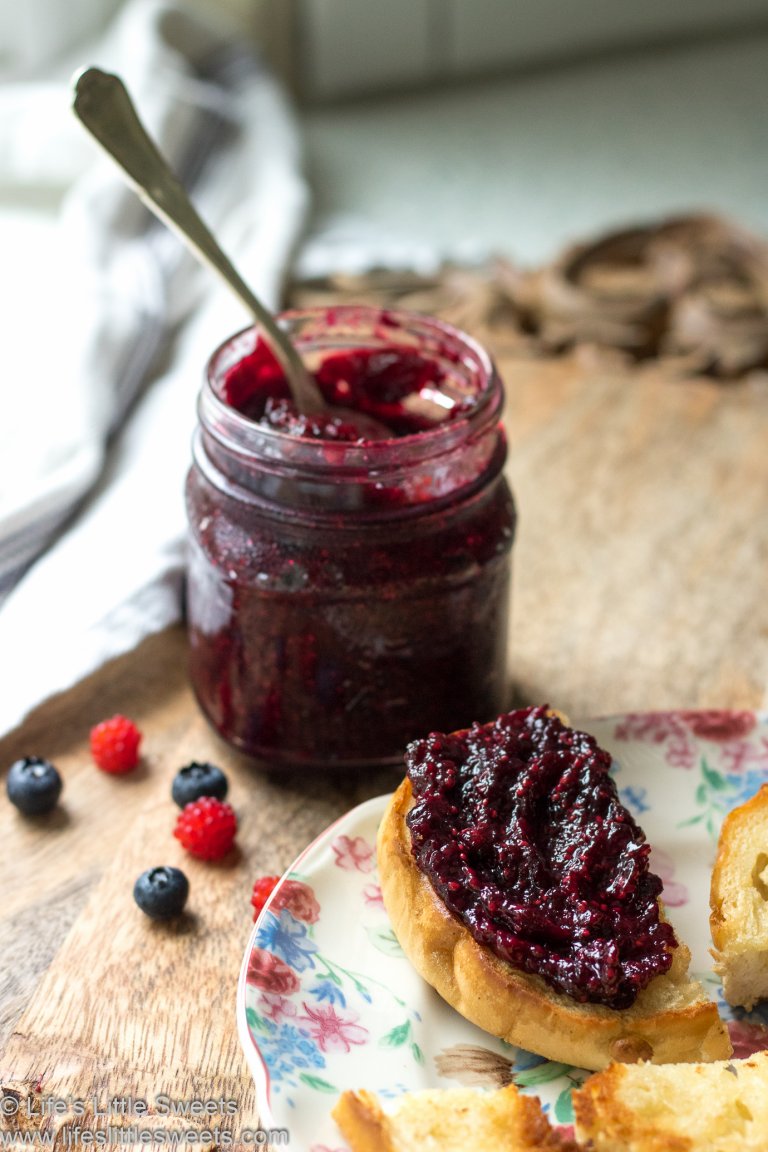 How to Make Basic Fruit Jam without Pectin (Wineberry Blueberry Jam ...
