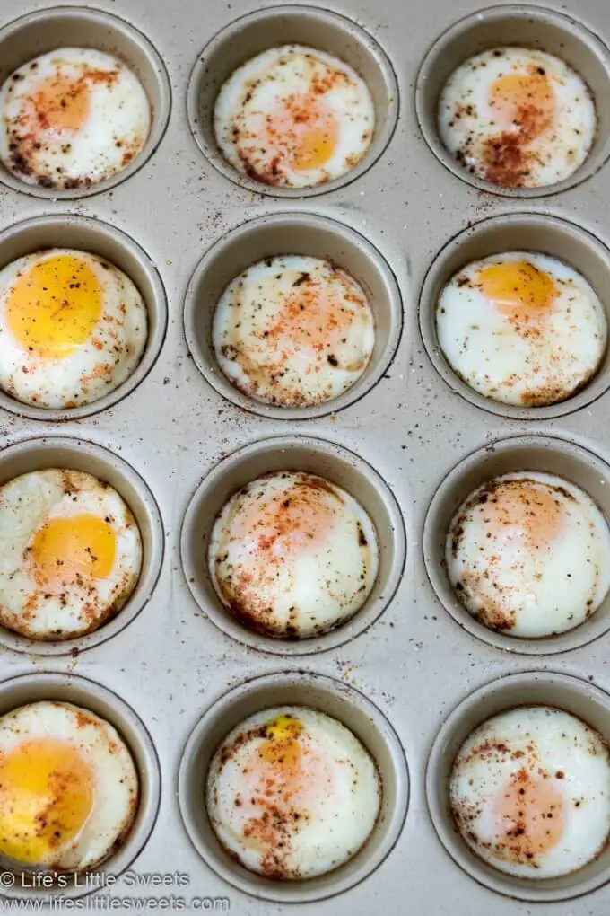 baked eggs in a muffin tin