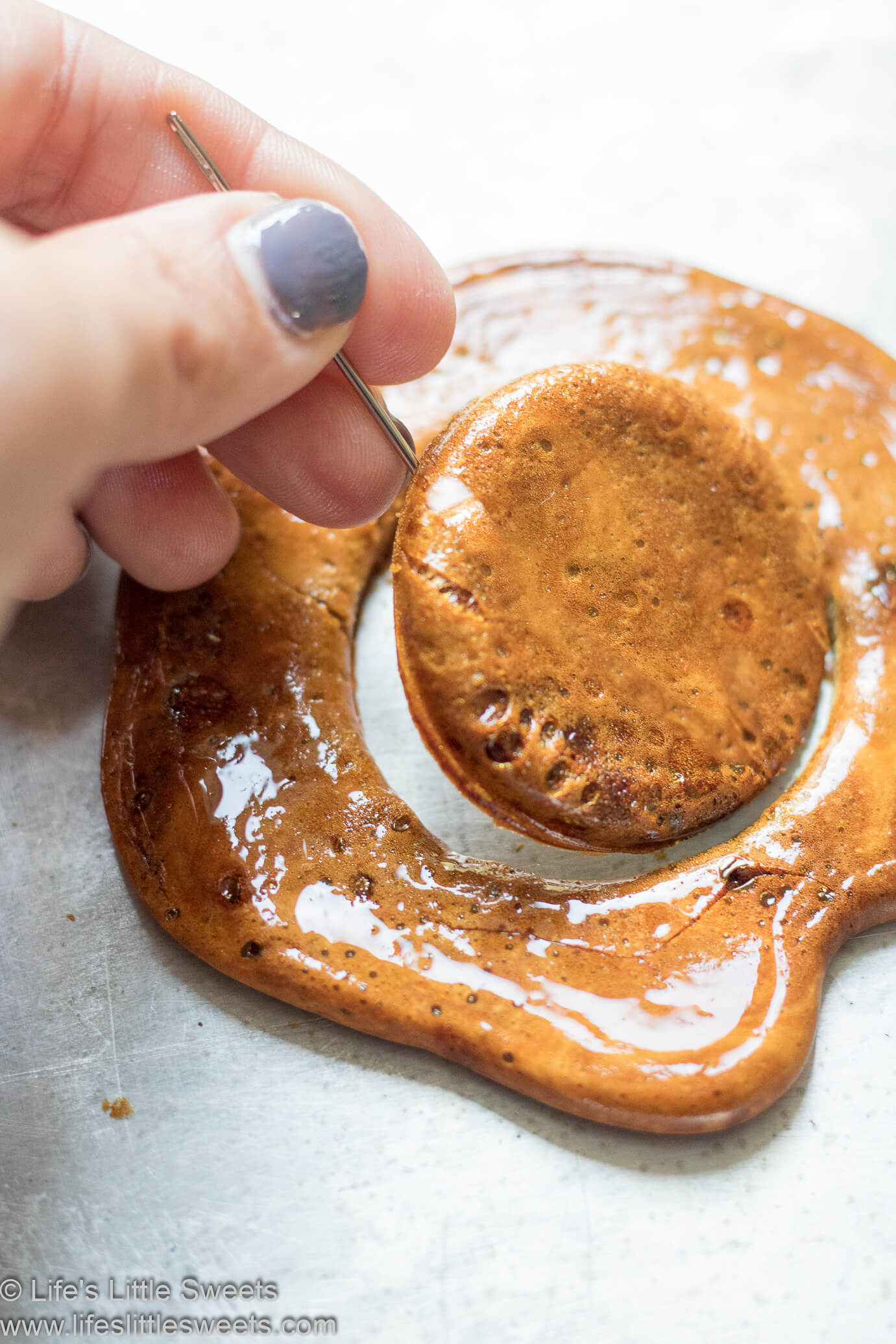 'Squid Game' Toffee Dalgona Candy Life's Little Sweets