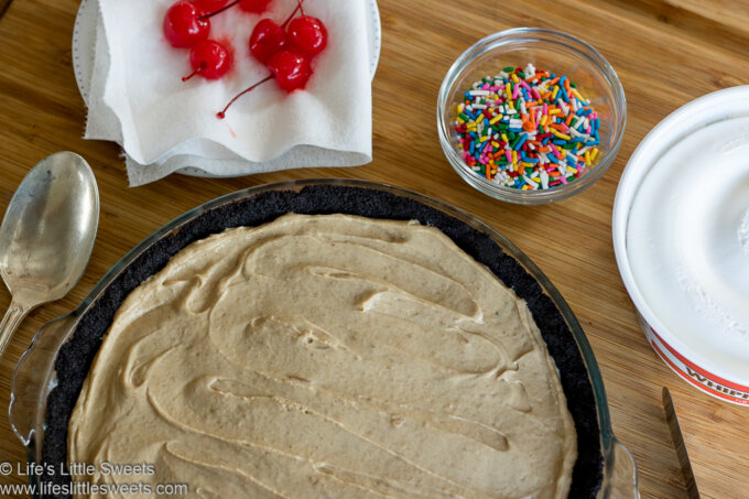 chocolate wafer pie crust with toppings for a Sunflower Seed Butter Pie