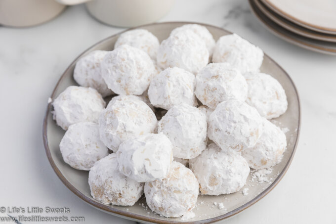 a plate of Russian Tea Cakes