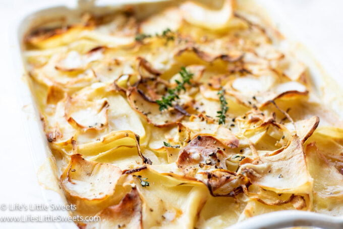 baked thinly sliced potatoes with thyme