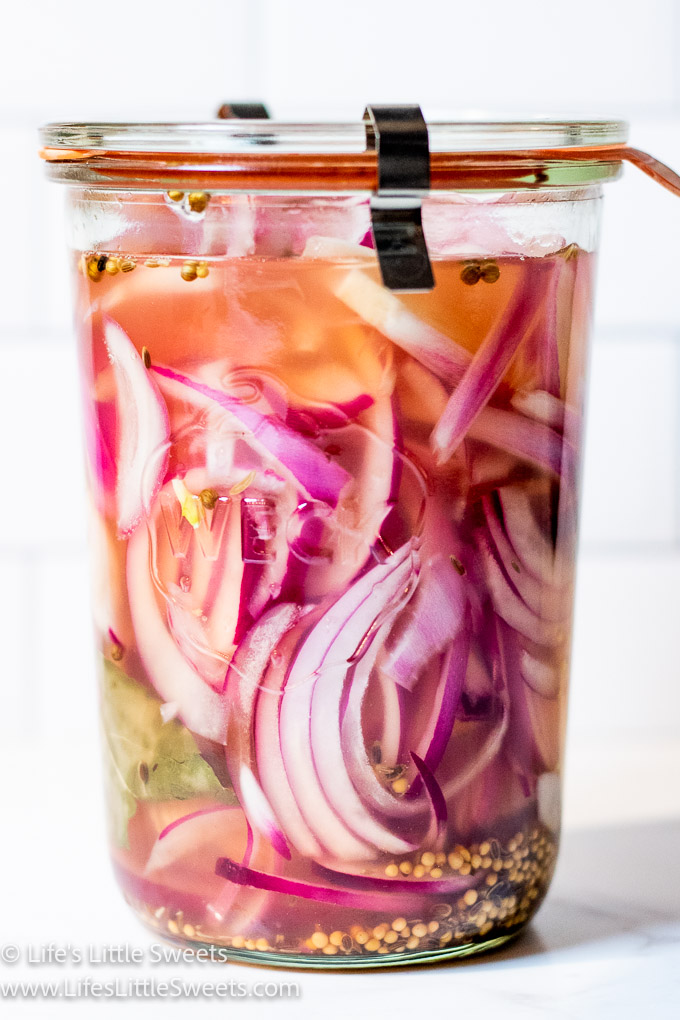 pickled red onions in a weck jar