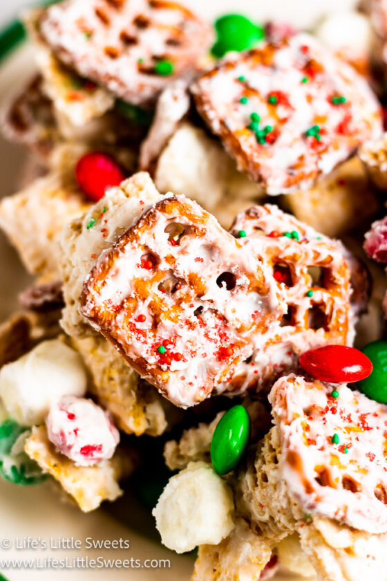 Reindeer Bait (Christmas "Reindeer Crack") - Life's Little Sweets