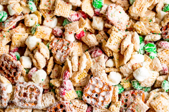 Reindeer Bait (Christmas "Reindeer Crack") - Life's Little Sweets