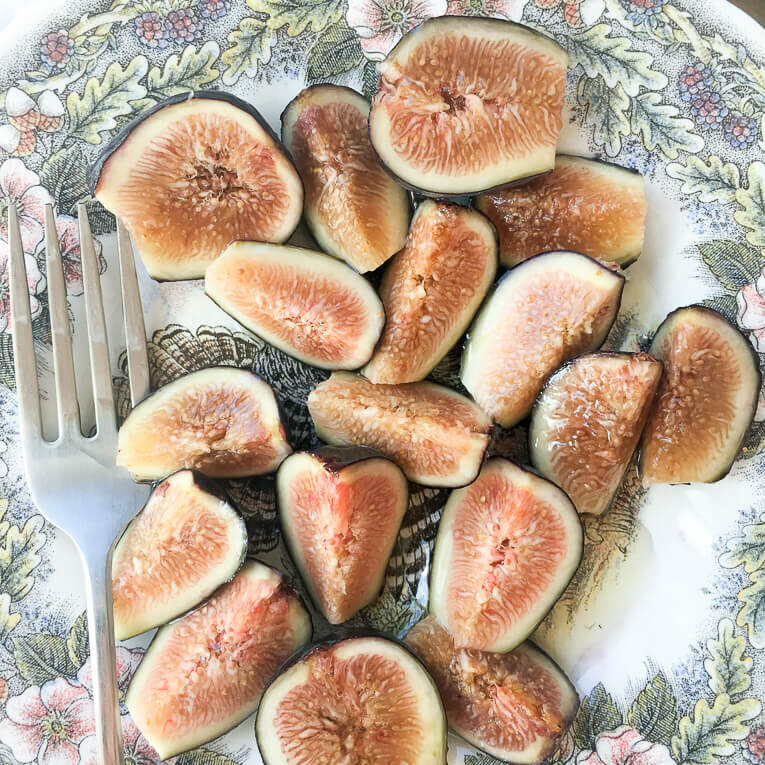 Fresh Figs with Agave Syrup are a light and sweet way to enjoy fresh figs for this upcoming fig season. Substitute agave for honey and/or add feta or Gorgonzola cheese crumbles if you wish!