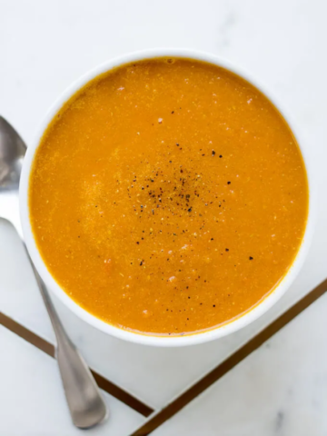 BEST HOMEMADE CARROT GINGER SOUP Story Poster Image