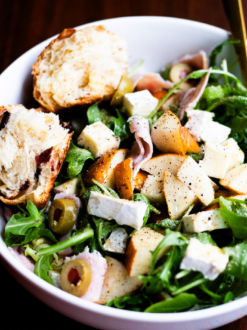 DELICIOUS ARUGULA PEAR BRIE SALAD STORY Poster Image
