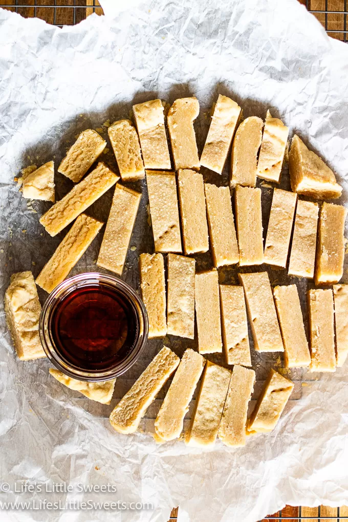 Maple Shortbread Cookies overhead view with maple syrup